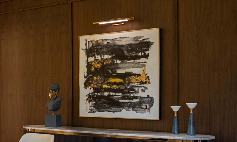 Art and picture lighting fixture